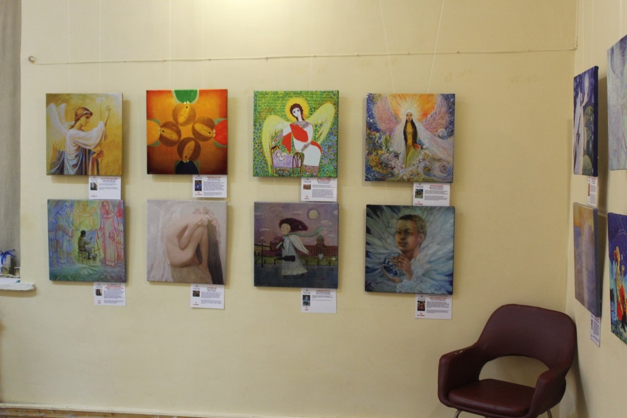 Фото выставки «Ангелы, к которым можно прикоснуться» в Феодосии #3878