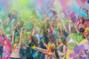 Фестиваль красок в Феодосии, май 2018 #11245
