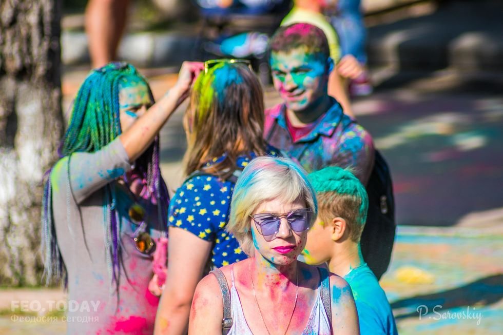 Фестиваль красок в Феодосии, май 2018 #11130