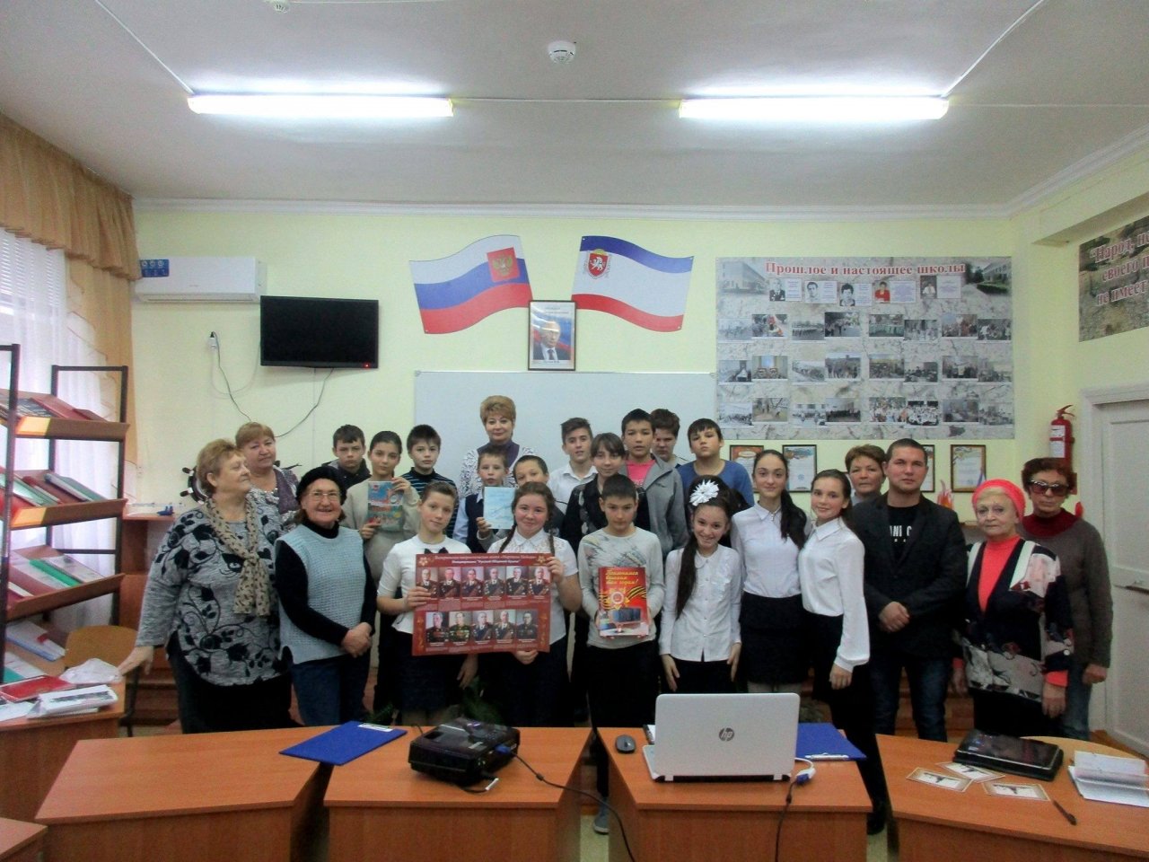 Русская община Крыма в Феодосии встретилась с маленькими соотечественниками