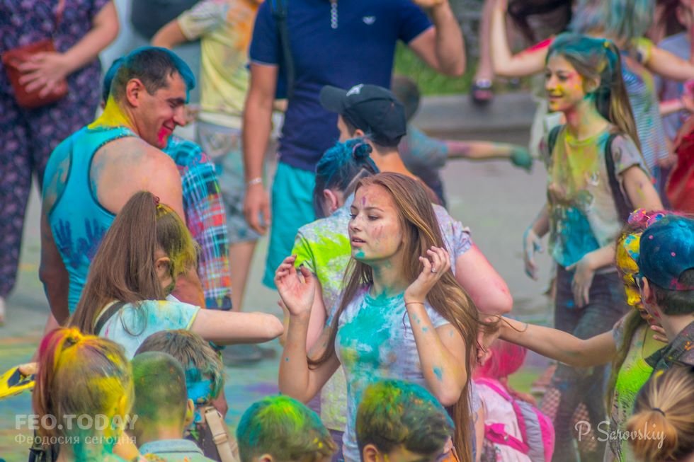 Фестиваль красок в Феодосии, май 2018 #11247