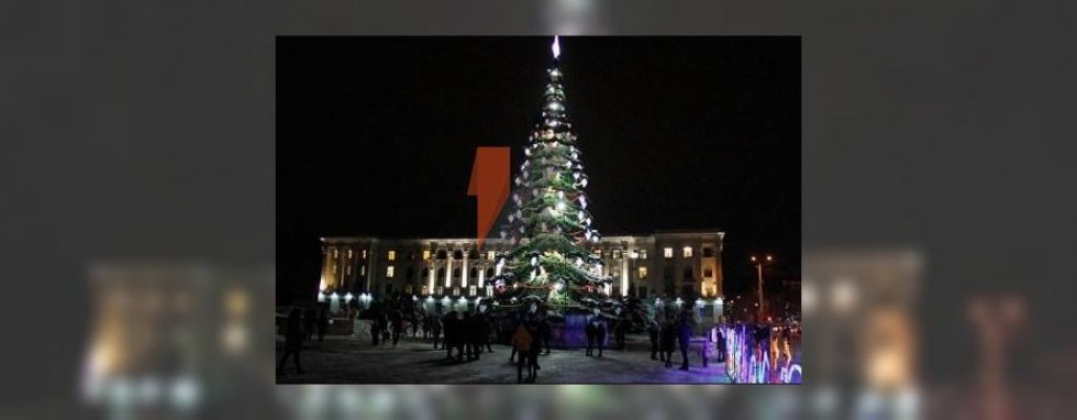 Власти Симферополя рассказали, кто выступит на главной сцене города в новогодние праздники