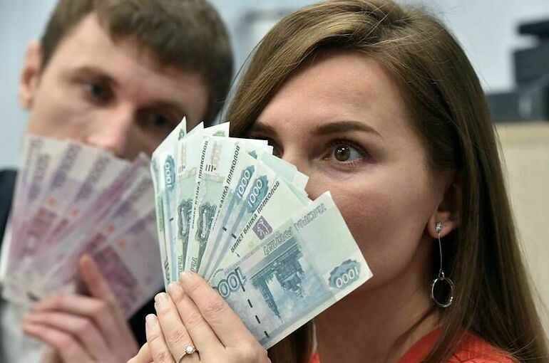 В Госдуме не согласились, что средняя зарплата в России — 50 тыс. рублей