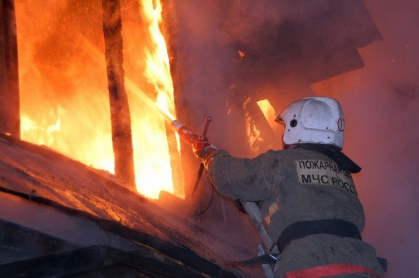Ночной пожар: в Евпатории горела квартира