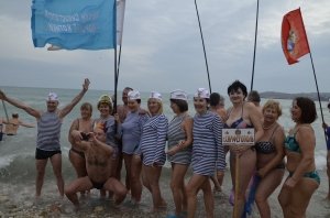 Заплыв «моржей» в Феодосии, 2018 #7036