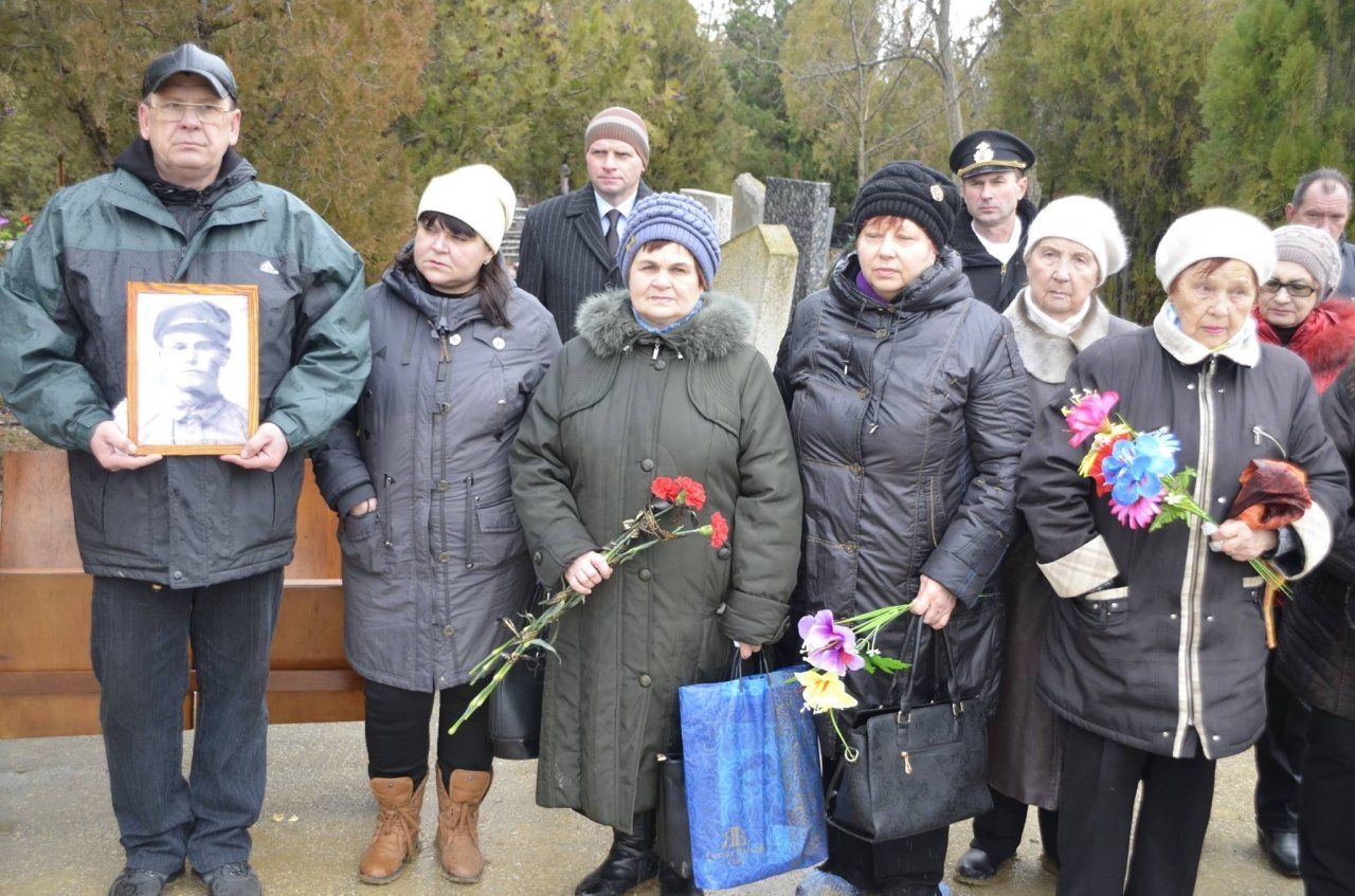 Фото траурной церемонии захоронения останков 35 бойцов Крымского фронта #6172