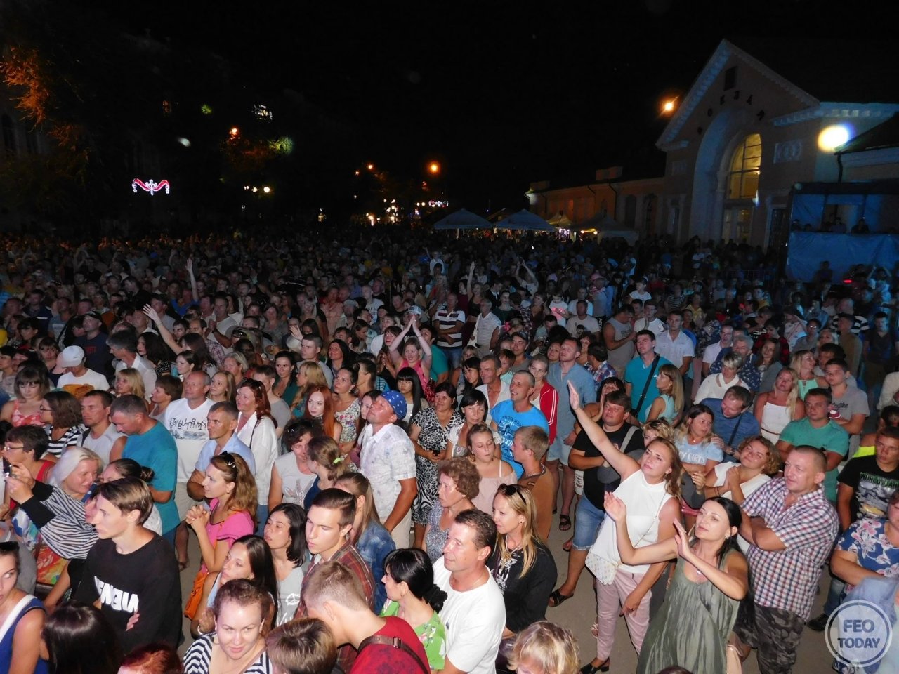 Фото концерта на День города 2017 и юбилей Айвазовского в Феодосии #2275