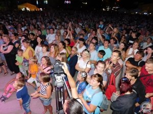 Фото концерта на День города 2017 и юбилей Айвазовского в Феодосии #2198