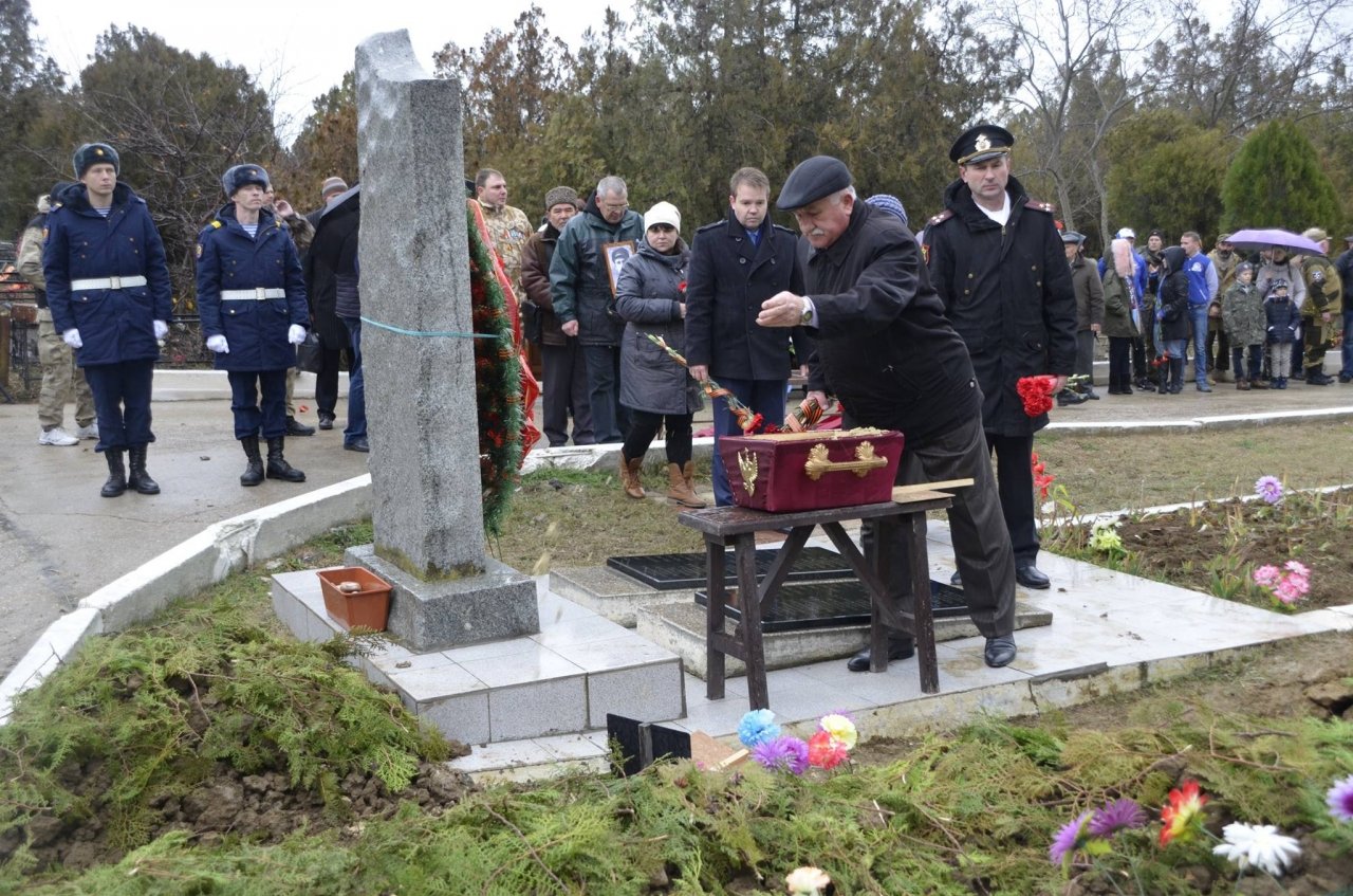 Фото траурной церемонии захоронения останков 35 бойцов Крымского фронта #6171