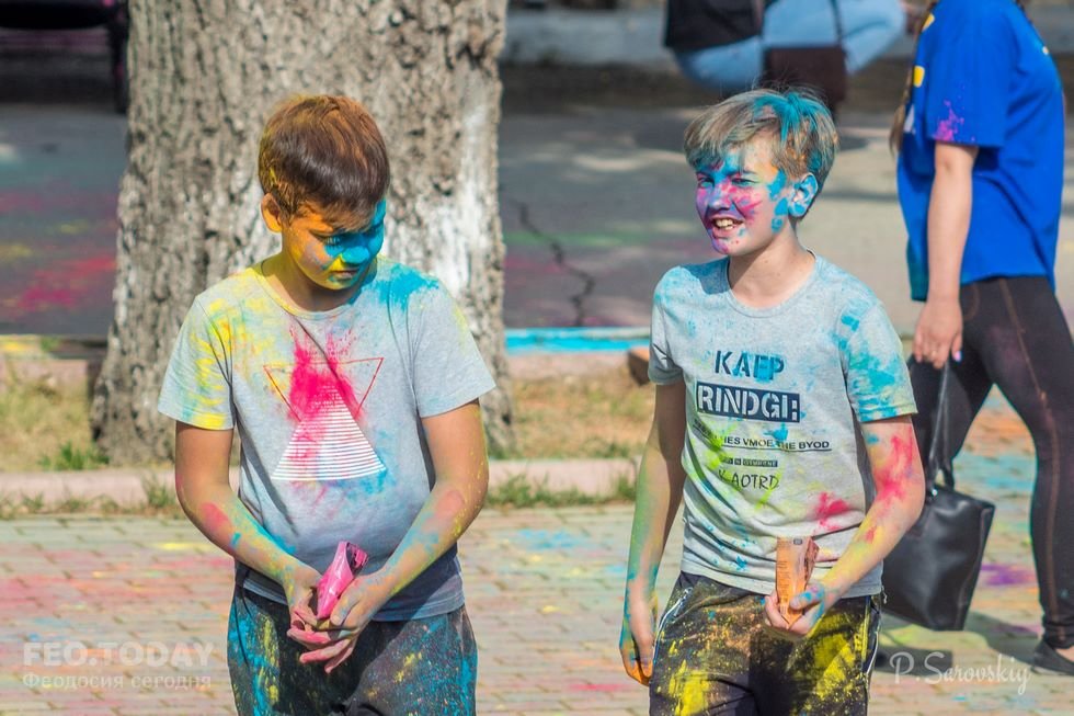 Фестиваль красок в Феодосии, май 2018 #11067
