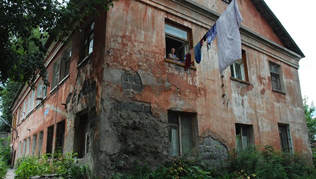 МинЖКХ Крыма потратит в этом году почти 50 млн рублей на расселение из аварийного жилья