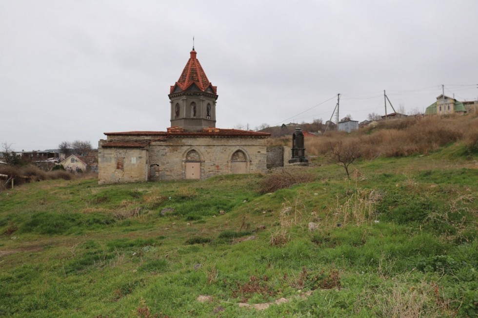 Старинную церковь Св.Георгия передали армянской общине г. Феодосия