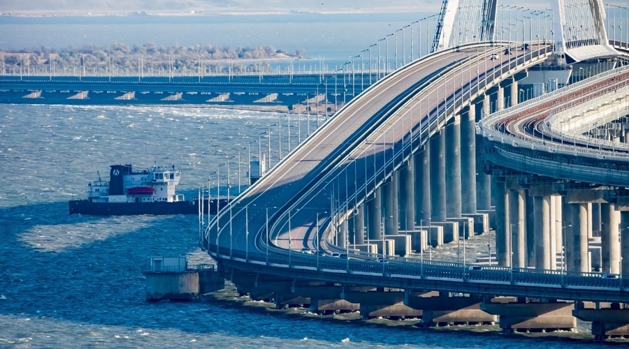 Минтранс России предупредил о перерывах в движении по Крымскому мосту с 7 по 10 ноября