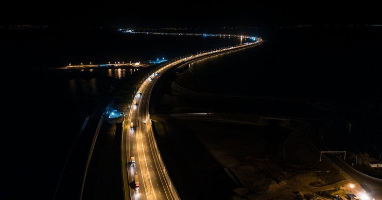 Крымский мост позволил автовладельцам и перевозчикам сэкономить 16 млрд рублей