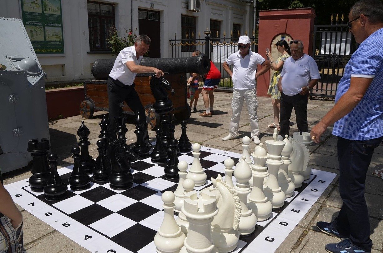 Фото шахматного фестиваля в Феодосии #151