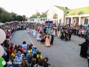 Фото акции БЕЛЫЙ ЦВЕТОК в Феодосии #4903