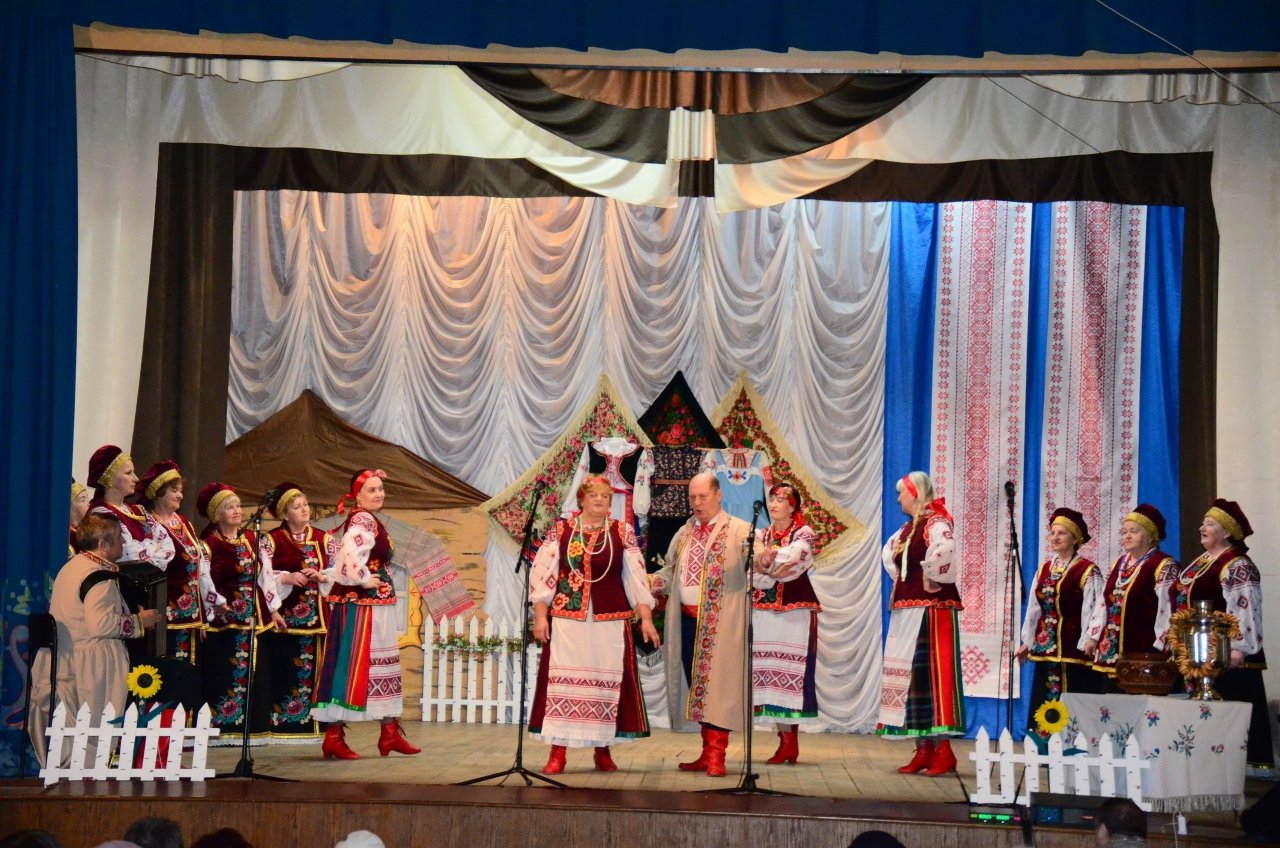 Фото отчетного концерта клуба СЯБРОВКИ в ДК БРИЗ #6322