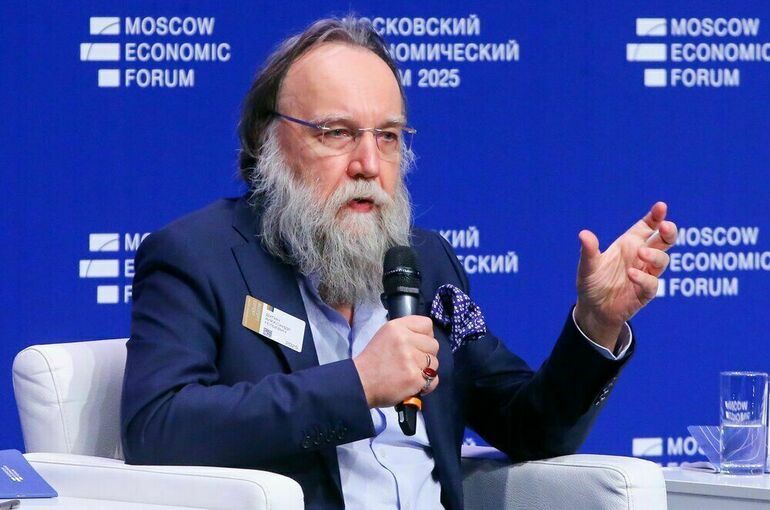Великобритания ввела санкции против Дугина и «Рыбаря» Великобритания ввела санкции против Дугина и «Рыбаря»