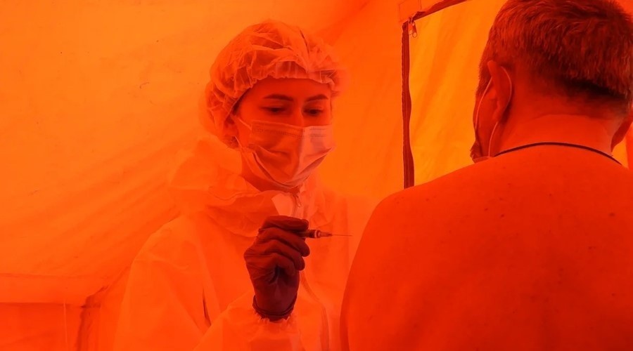 Первая партия вакцины «Спутник Лайт» поступила в Севастополь