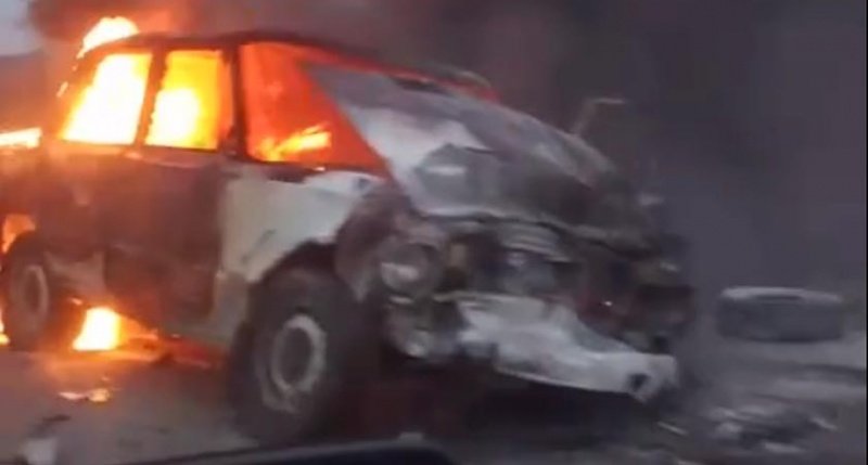 В Крыму после ДТП загорелся ВАЗ: авто выгорело дотла