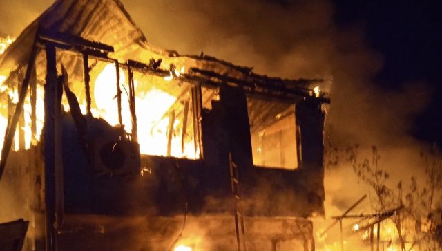 Девочка погибла на пожаре в Севастополе - фото