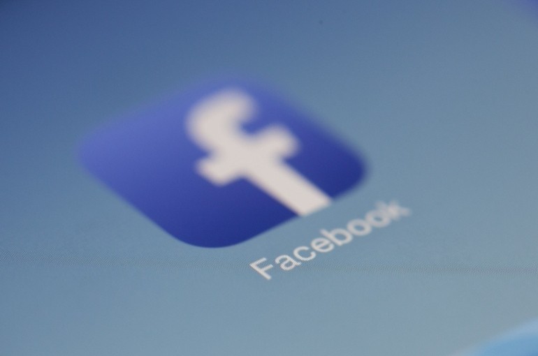 Фейсбуку могут и не дать посадку в России