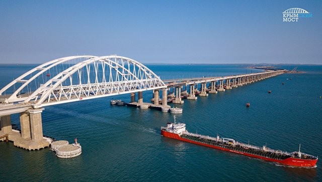В инфоцентре рассказали, сколько весит Крымский мост