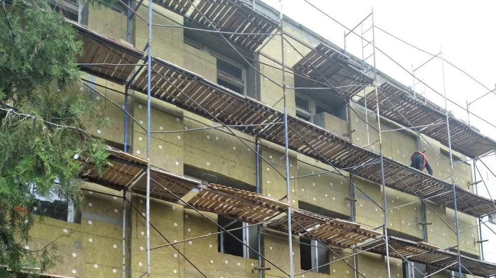 Минздрав РК: В Евпаторийской городской больнице продолжается капитальный ремонт зданий и помещений
