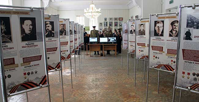 В Феодосии открылась интерактивная выставка «Крымчане– герои Победы»