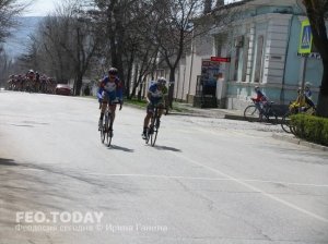 В Феодосии прошли соревнованиях по велосипедному спорт-шоссе на кубок России