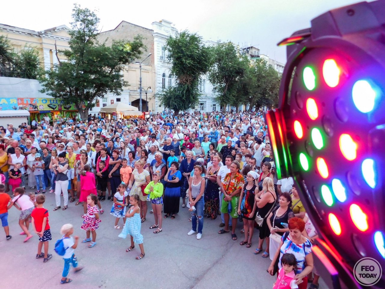 Фото концерта на День города 2017 и юбилей Айвазовского в Феодосии #2149