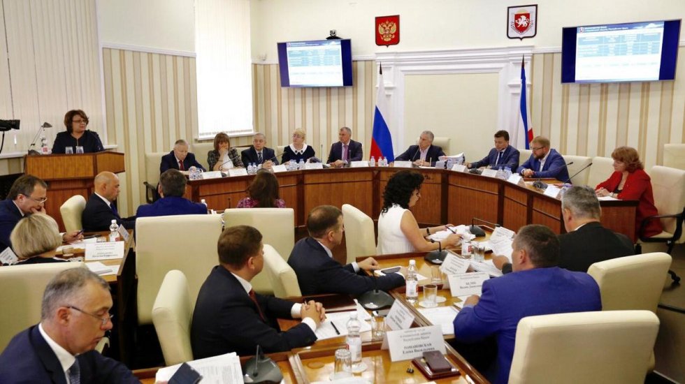Ирина Кивико отчиталась об исполнении крымского бюджета за 2018 год