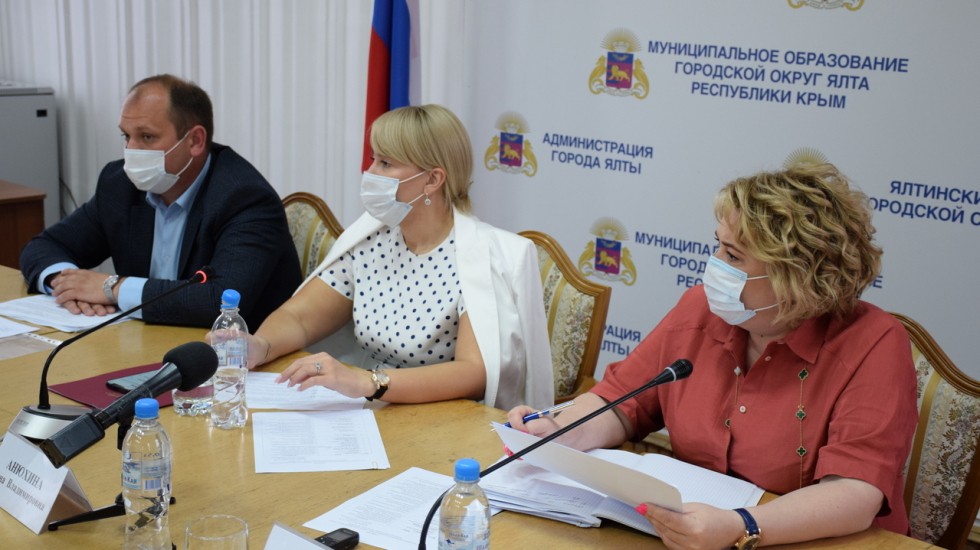 Вице-премьер Крыма Анна Анюхина провела расширенное совещание по проблемным вопросам Ялты
