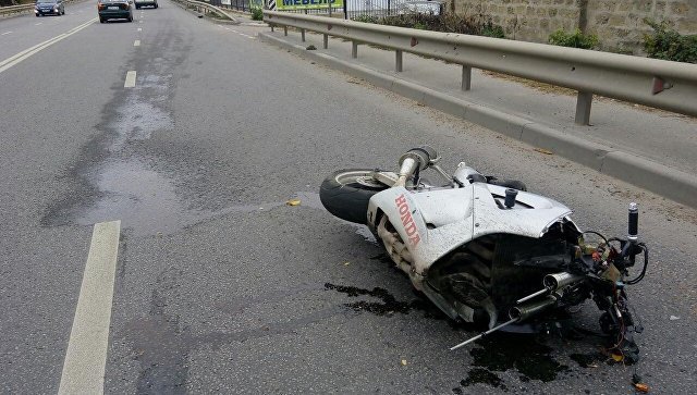 В Крыму при столкновении с иномаркой погиб мотоциклист