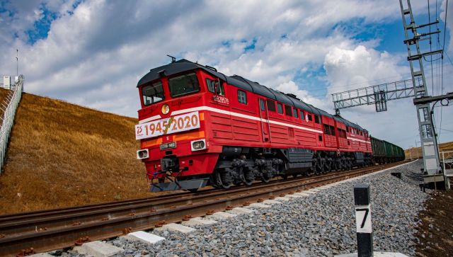 В Киеве увидели «ядерную составляющую» в пуске грузовых поездов в Крым