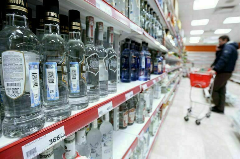 В России повысили минимальные цены на водку, бренди и коньяк