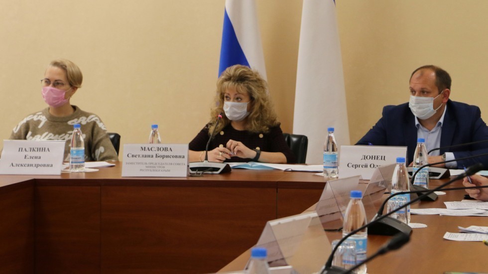 Светлана Маслова провела совещание по проблемным вопросам реализации мероприятий по объектам благоустройства в Симферополе