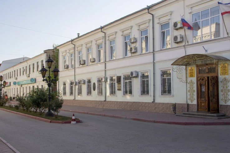 Феодосийские власти опровергли слухи о возрождении идеи организации перевалки цемента в местном порту