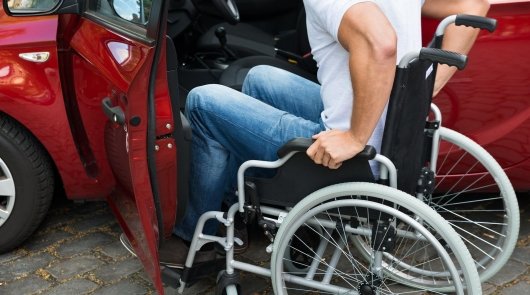 Новые правила получения знака «Инвалид» на машину.