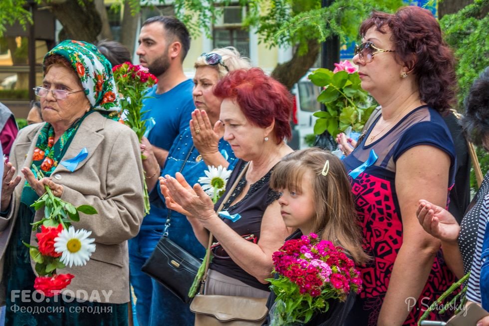 В Феодосии почтили память жертв депортации крымских татар #10869