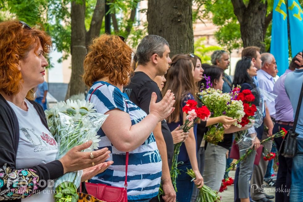 В Феодосии почтили память жертв депортации крымских татар #10867