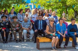 Феодосийский политех поздравил ветеранов с Победой #9679