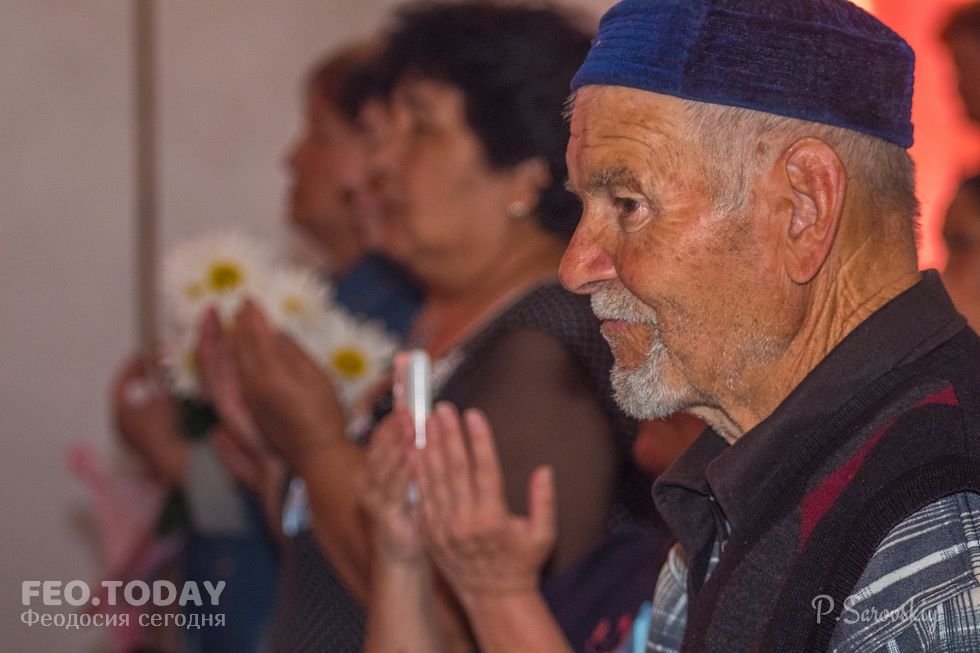 В Феодосии почтили память жертв депортации крымских татар #10815