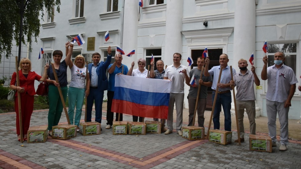 Андрей Рюмшин инициировал проект «Чистый двор – Чистый дом» для обеспечения триммерами для покоса травы всех сельских поселений Крыма