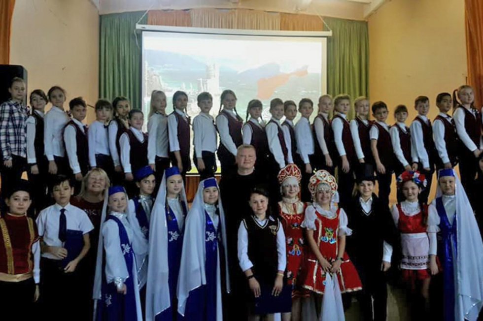 В школах городского округа прошли открытые уроки, посвященные Дню Республики Крым