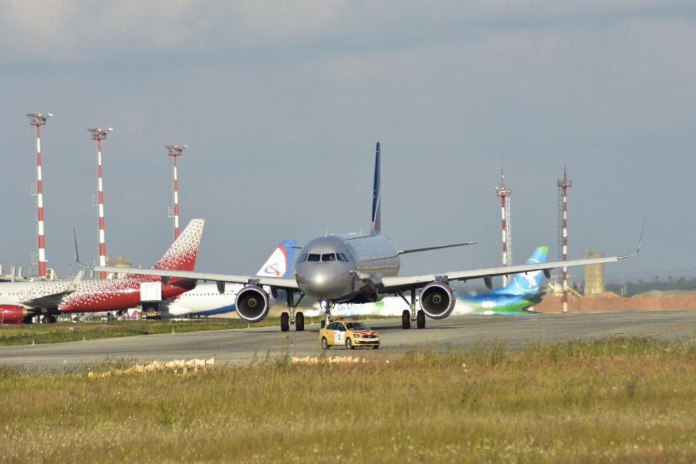 Аэропорт Симферополь обслужил рекордное число пассажиров за сутки