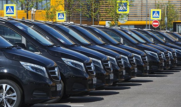 Налог на роскошь: в РФ расширили список авто, за которые придется платить больше