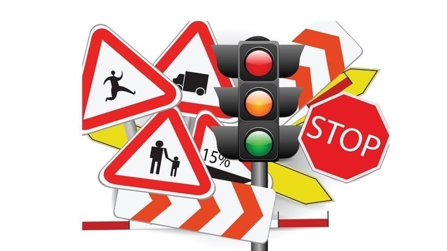 Госавтоинспекция в Феодосии в образовательных организациях проводят «Единые уроки по безопасности дорожного движения»