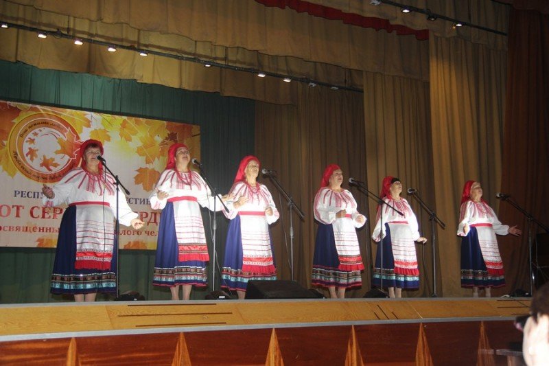 В Щебетовке состоялся фестиваль «От сердца к сердцу» посвященного Дню пожилого человека