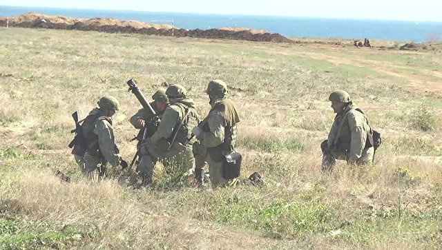 В Крыму связисты отразили нападение «диверсантов»